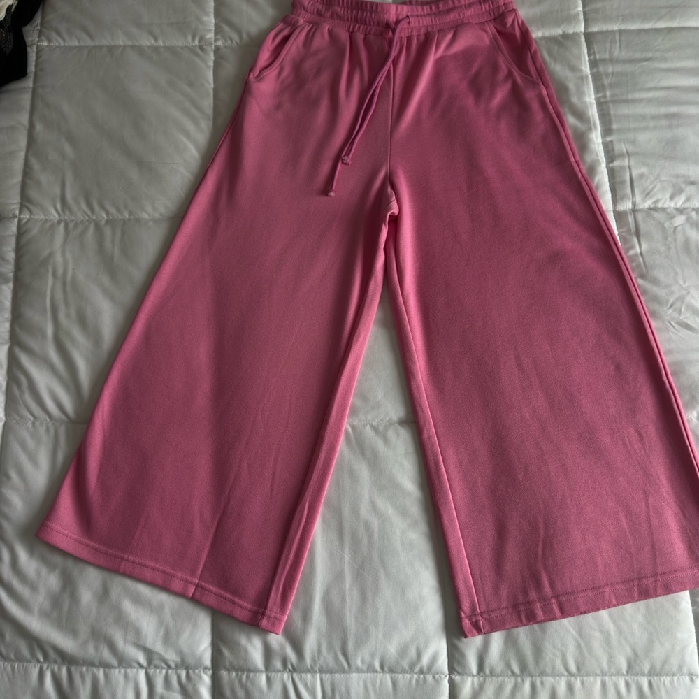Chic Pink Women's Jumpsuit - Picture 3 of 3